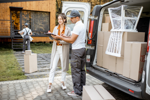 Transport et livraison de marchandises. Spécialistes depuis plus de 30 ans